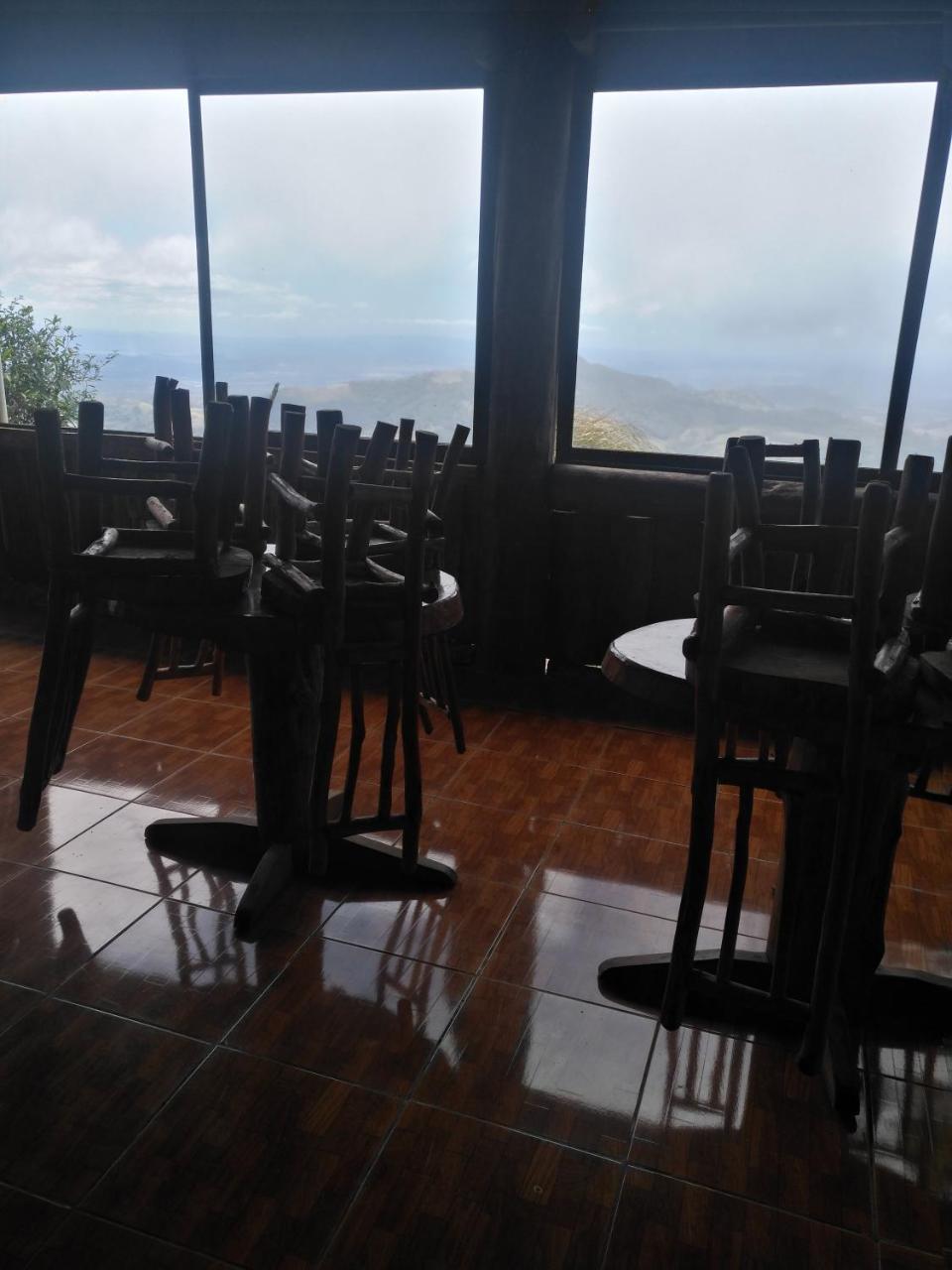 Farm stay Don Camilo De Montana *