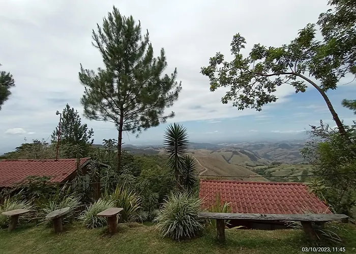 Cabanas Don Camilo Albergue De Montana