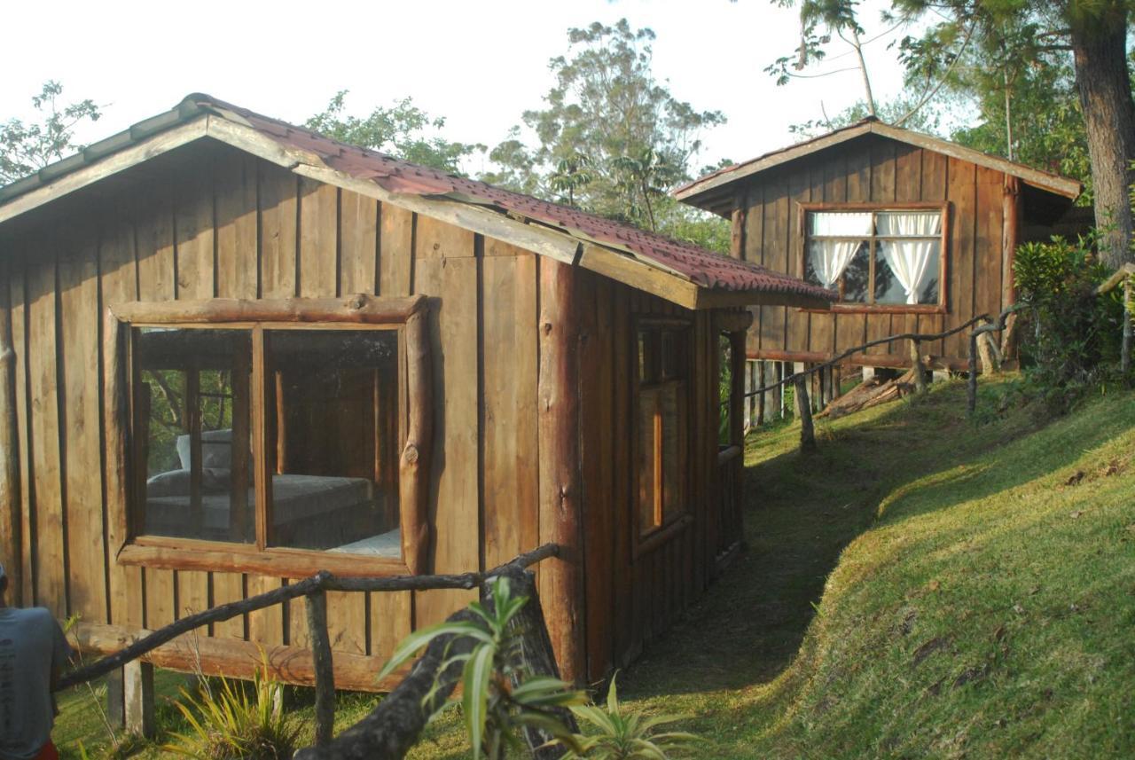 Don Camilo De Montana Farm stay Cabecera de Canas
